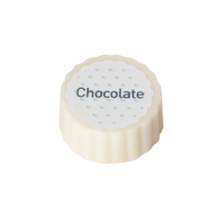 Logobonbon van witte chocolade met hazelnoot praline, rechthoekig of rond, opdruk tot in full colour, bulk verpakt